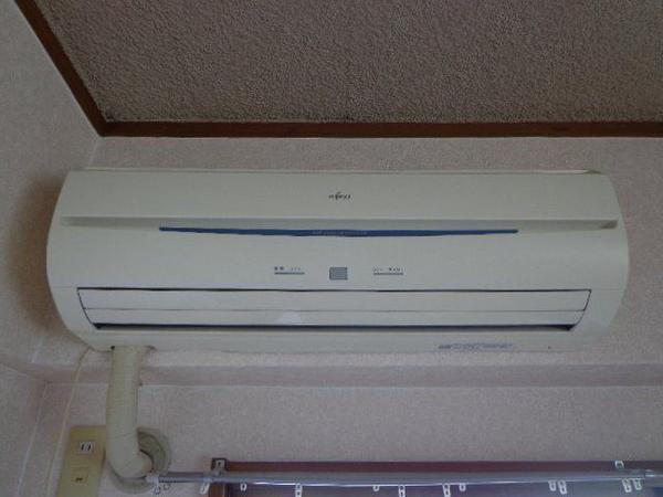 エアコン 快適な空間を創るエアコンを標準装備