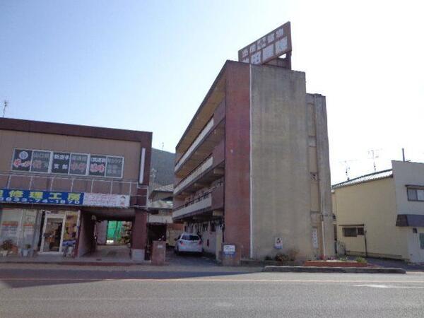 どっしりとした外観 鉄筋コンクリート造ならではです